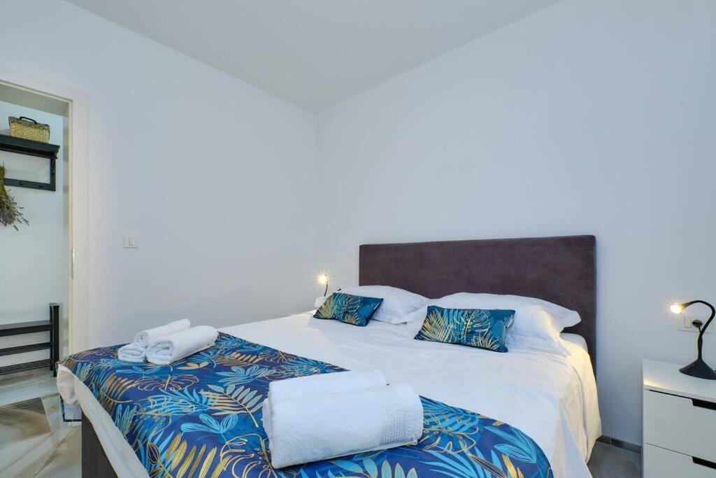 מאלי לוסיניי Apartments Olea מראה חיצוני תמונה