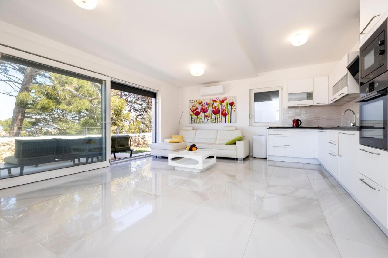 מאלי לוסיניי Apartments Olea מראה חיצוני תמונה