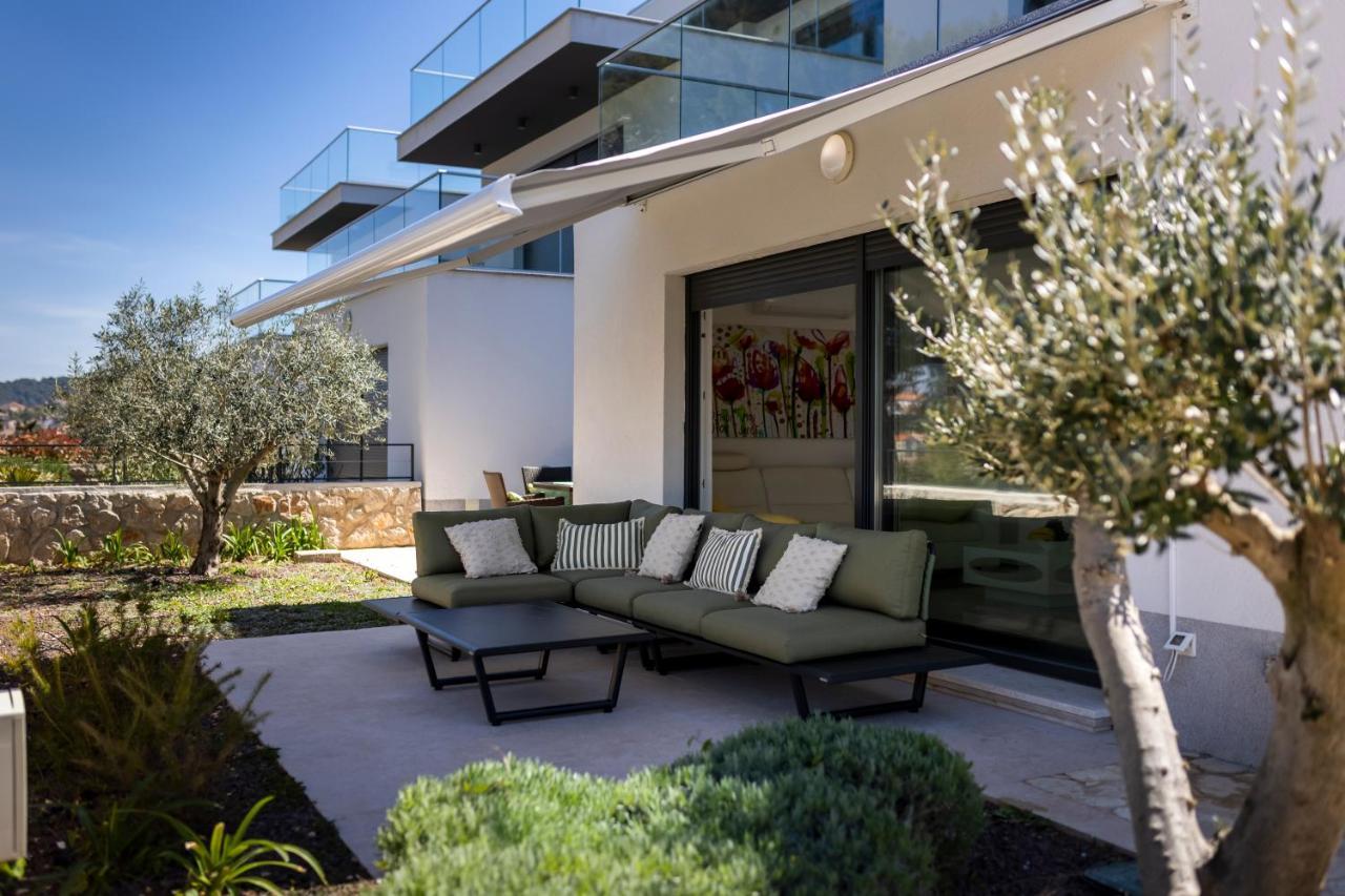 מאלי לוסיניי Apartments Olea מראה חיצוני תמונה