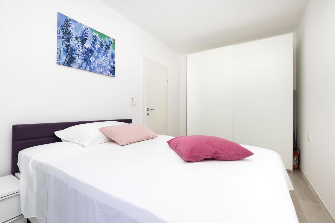 מאלי לוסיניי Apartments Olea מראה חיצוני תמונה