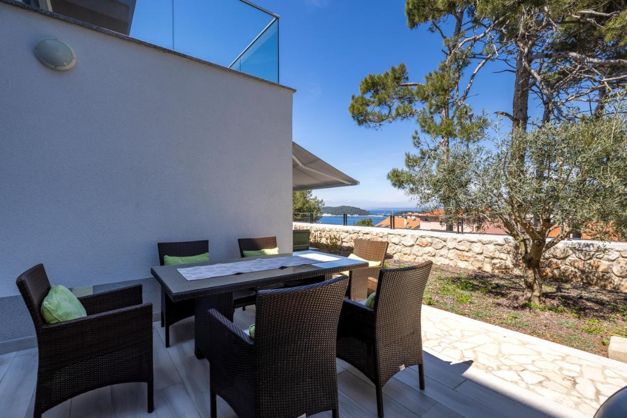מאלי לוסיניי Apartments Olea מראה חיצוני תמונה